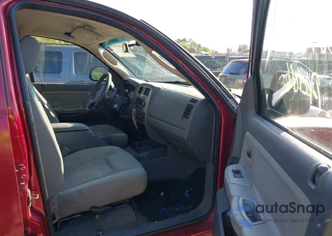 2006 Dodge Dakota Slt z USA, uszkodzony, nr VIN 1D7HE48N26S636837